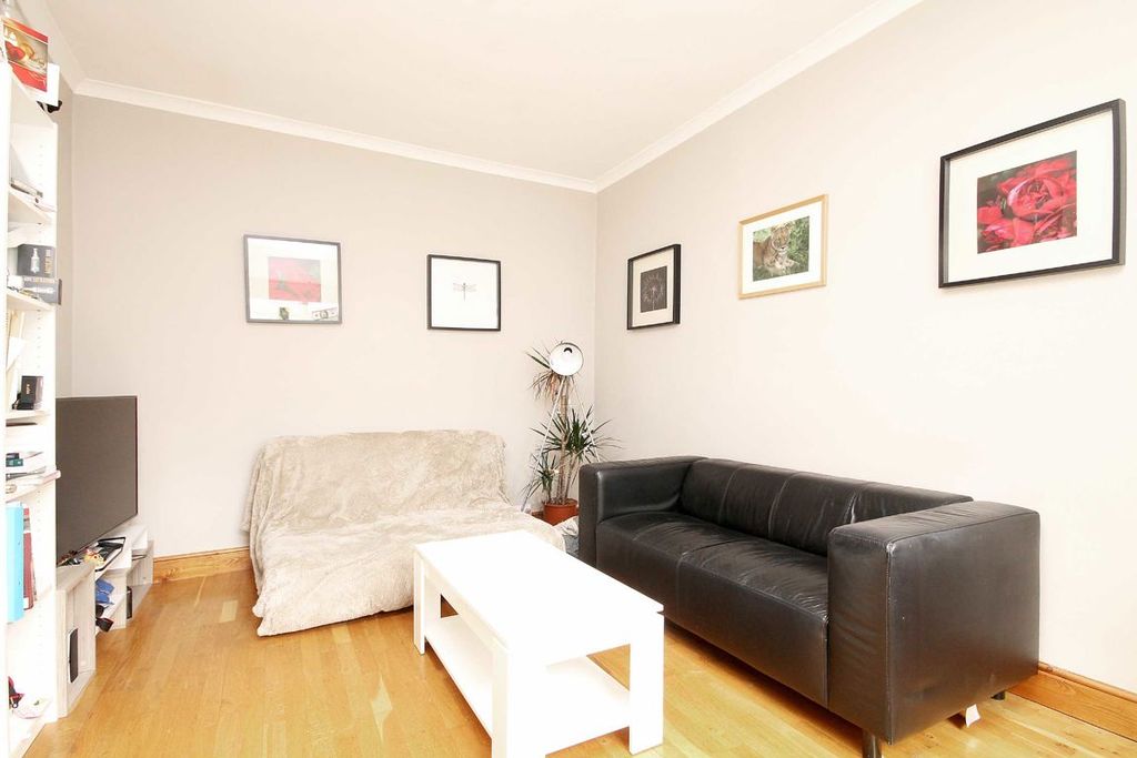 Property photo 1 of 4