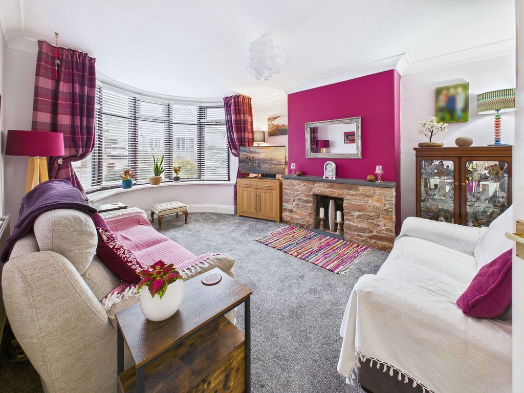 Property photo 3 of 21