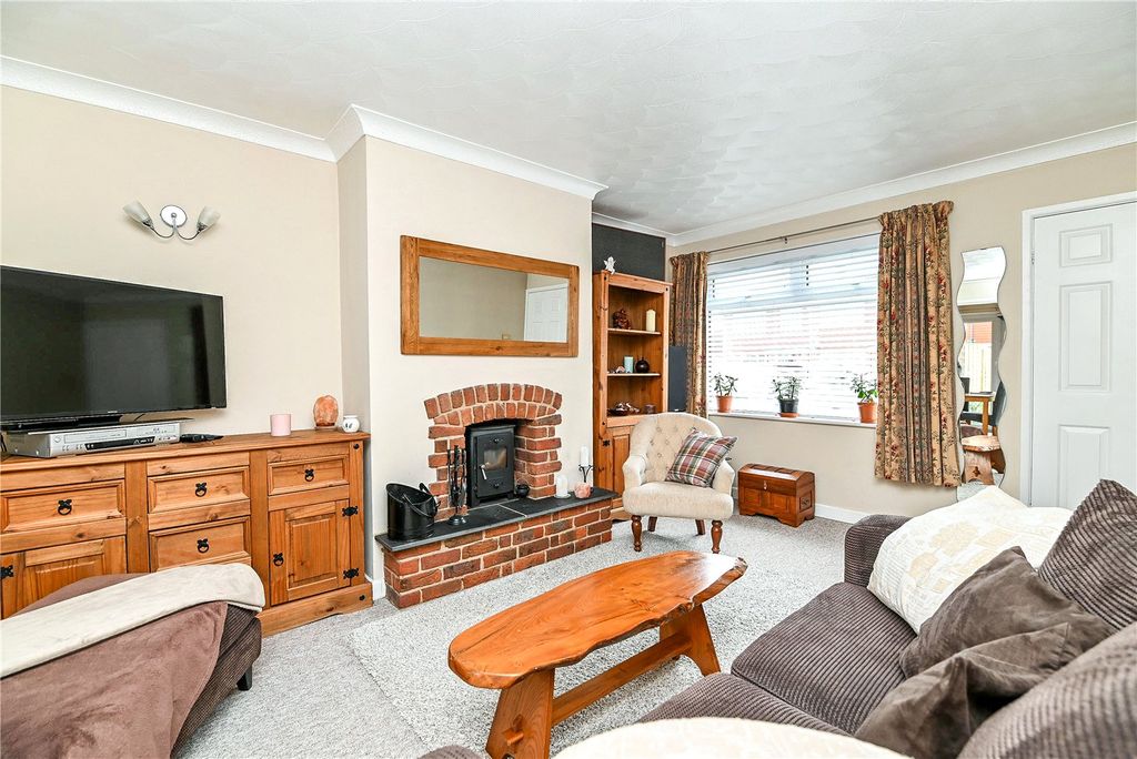 Property photo 2 of 18 Picture No. 02