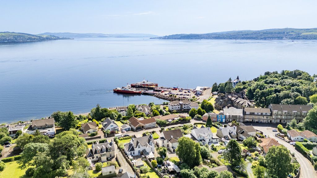 Additional image 18 of 3 bed flat for saleEccles Road, Argyll & Bute PA23