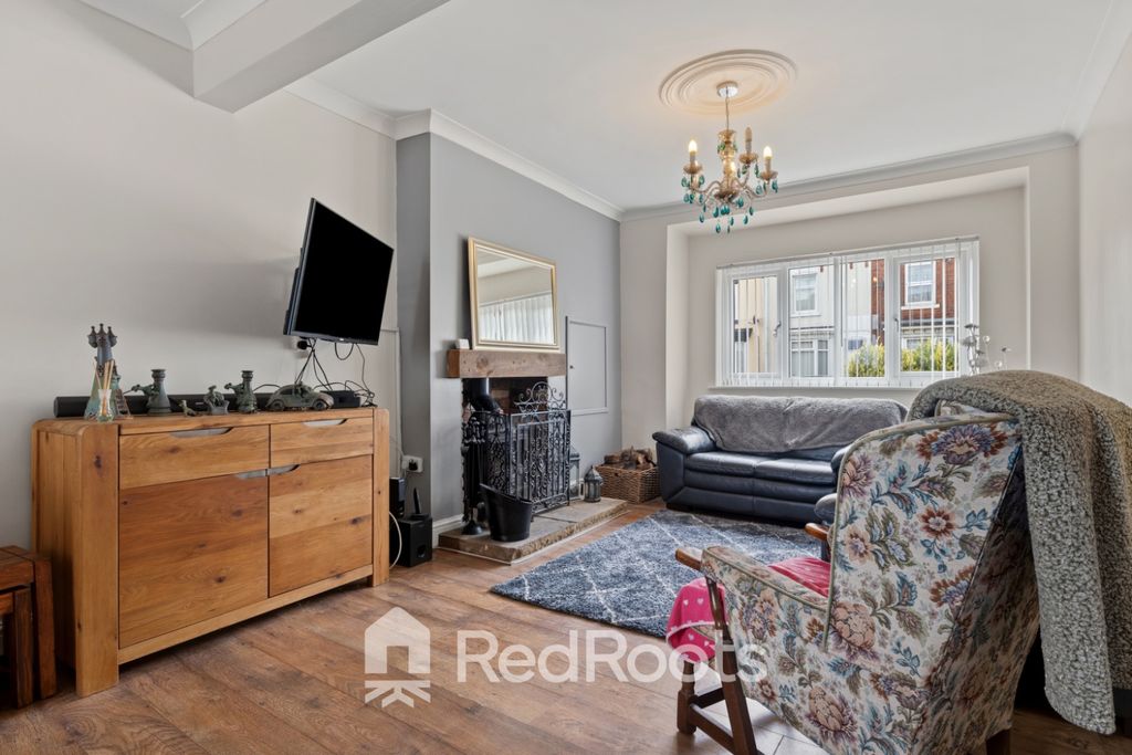 Property photo 3 of 34 5339864