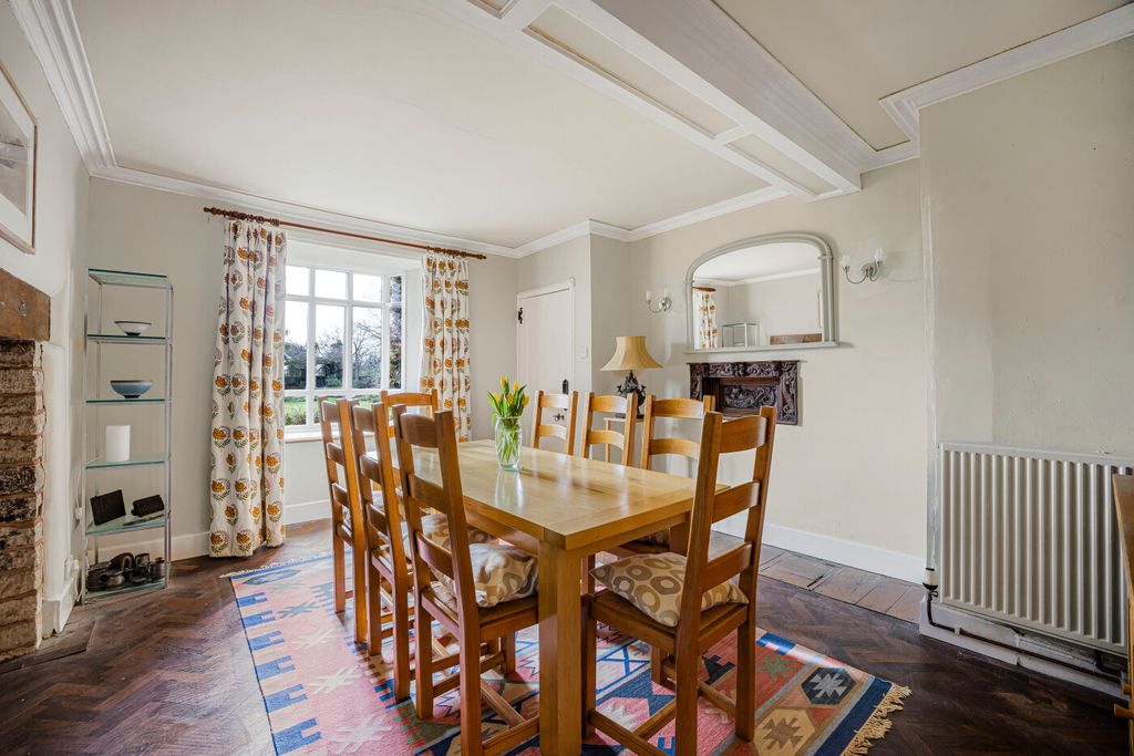 Property photo 3 of 48 Dining Room