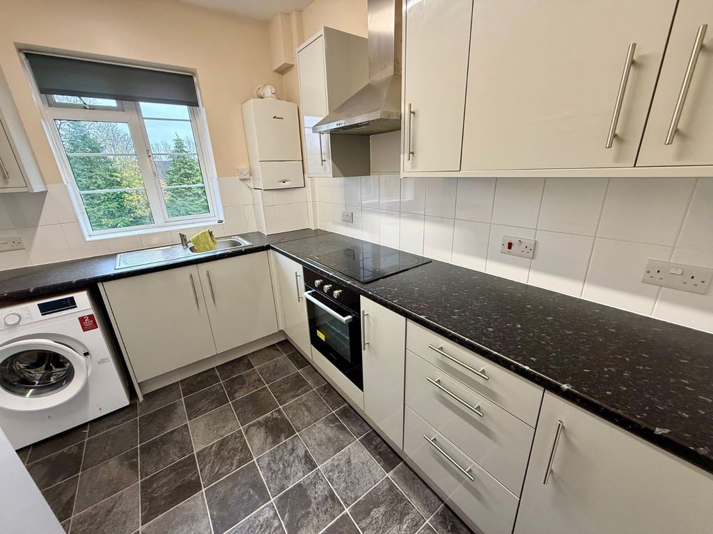 Property photo 2 of 12 Picture No. 06