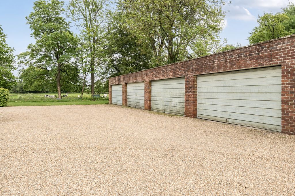 Additional image 13 of 5 bed mews for saleWest Stowell, Marlborough SN8