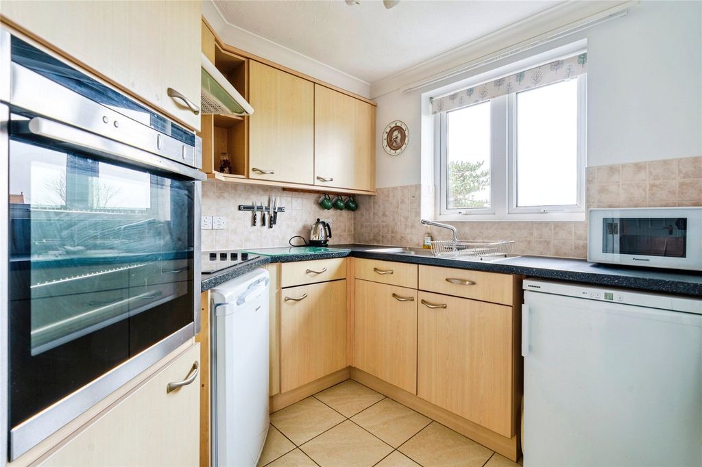 Property photo 3 of 14 Picture No. 22