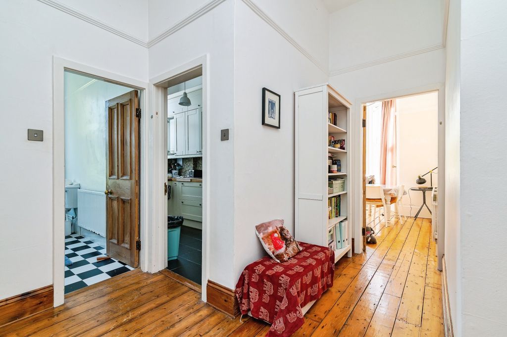 Additional image 8 of 3 bed flat for saleLucknow Road, Nottingham NG3