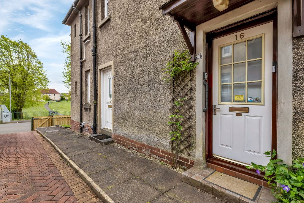 Property photo 2 of 24 1
