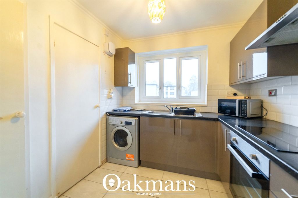 Property photo 3 of 21 Picture No. 18