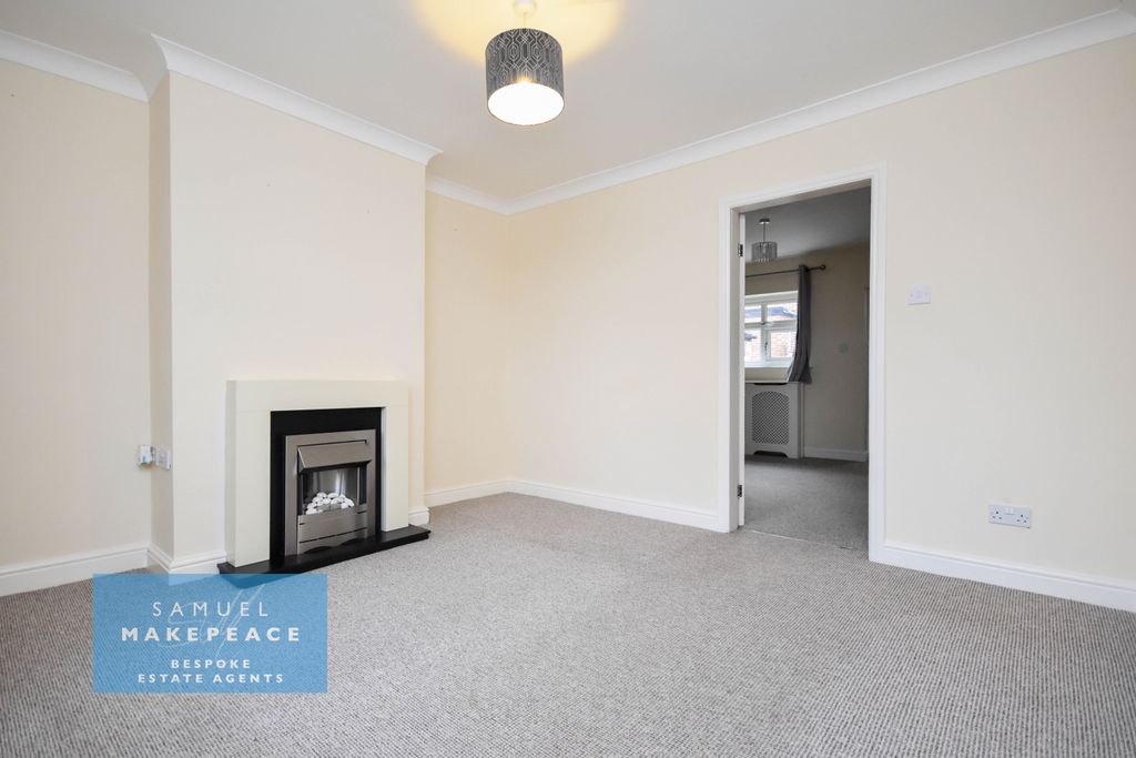 Property photo 2 of 18 Gallery