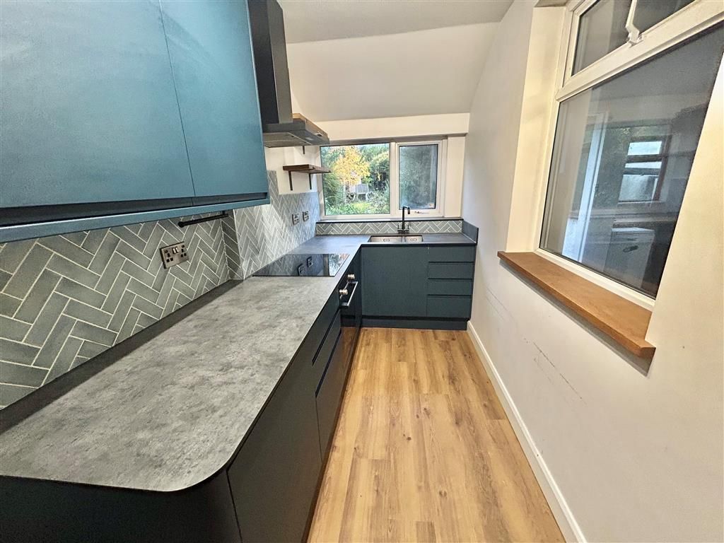 Property photo 2 of 14 Image