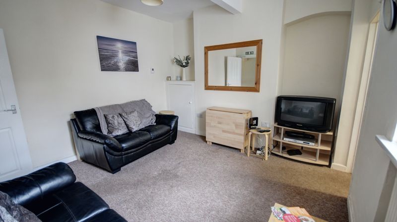 Property photo 3 of 6 Communal Living Room