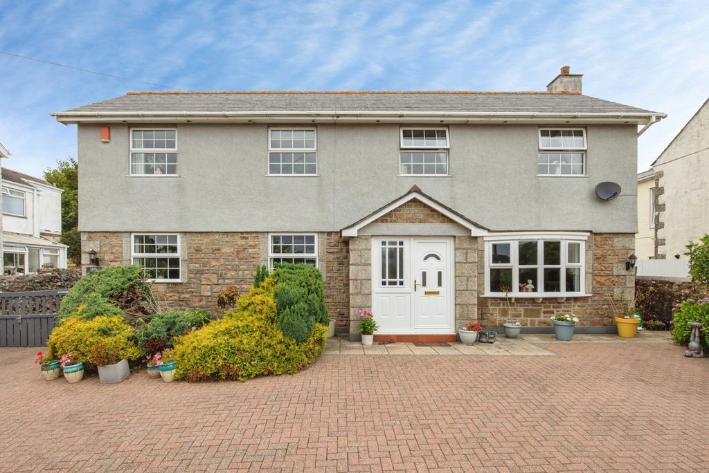 Property photo 1 of 30 Pbox-Img.Jpg