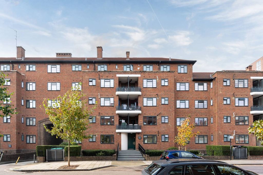 Property photo 1 of 19