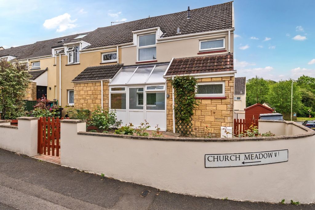 Property photo 1 of 20 1457555-2-6A01Cf1355B13