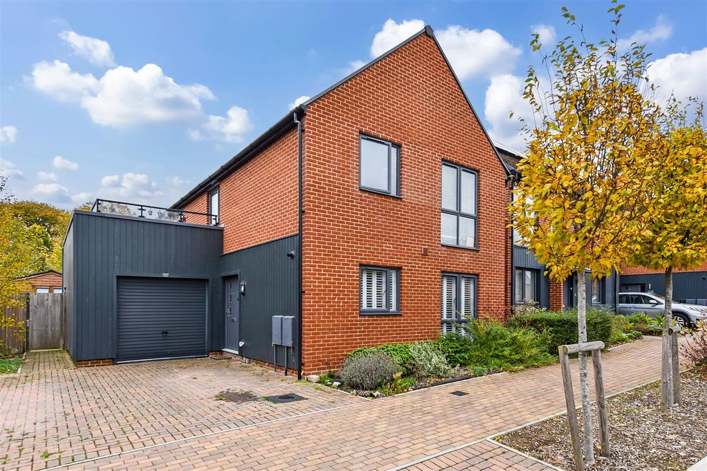 Property photo 1 of 25 Sketch_Ph31_6287534.Jpg