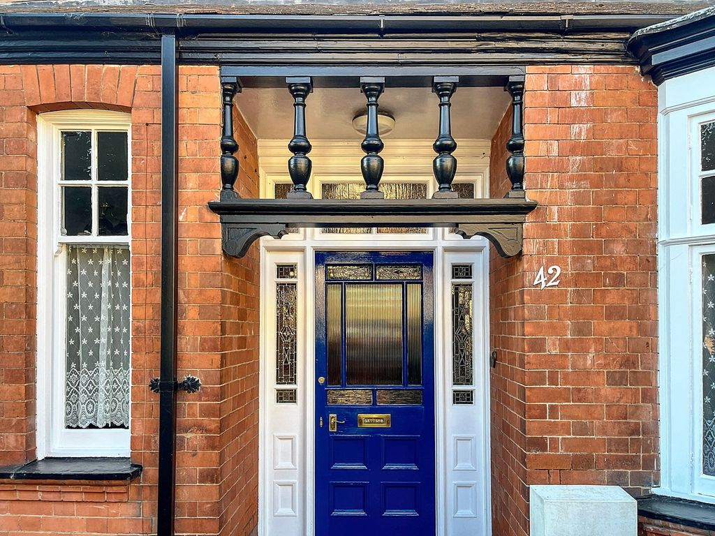 Property photo 3 of 37