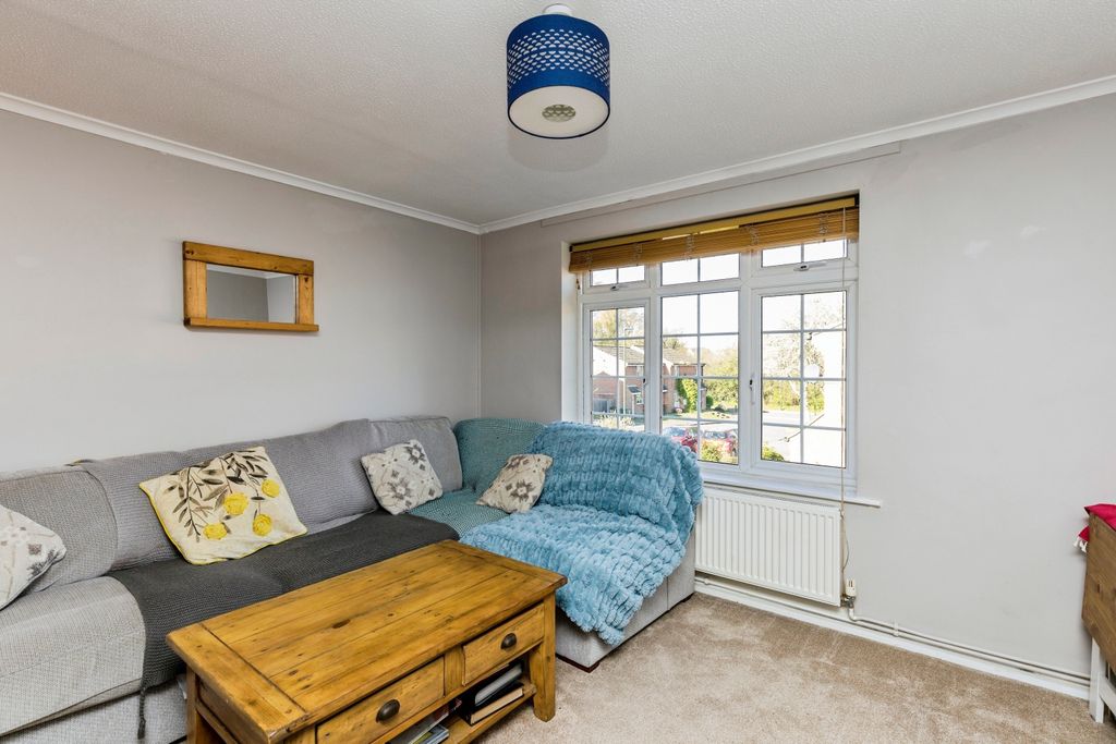 Property photo 3 of 19