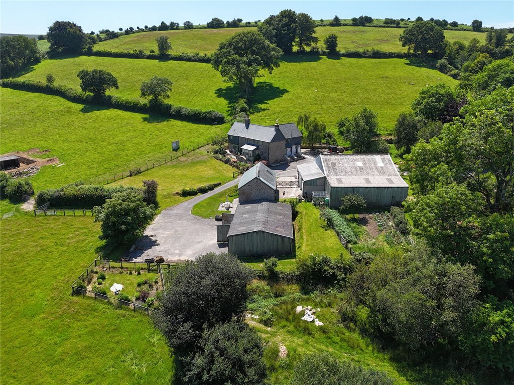 Property photo 3 of 23 Picture 3