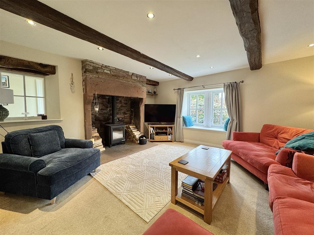 Property photo 2 of 28 Img_2143 2.Jpeg