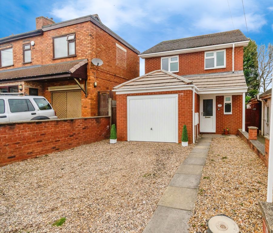 Property photo 1 of 16 Front