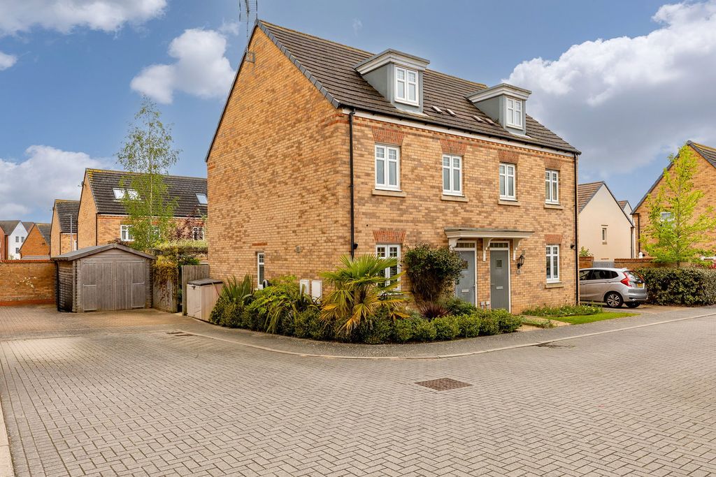 Property photo 1 of 30