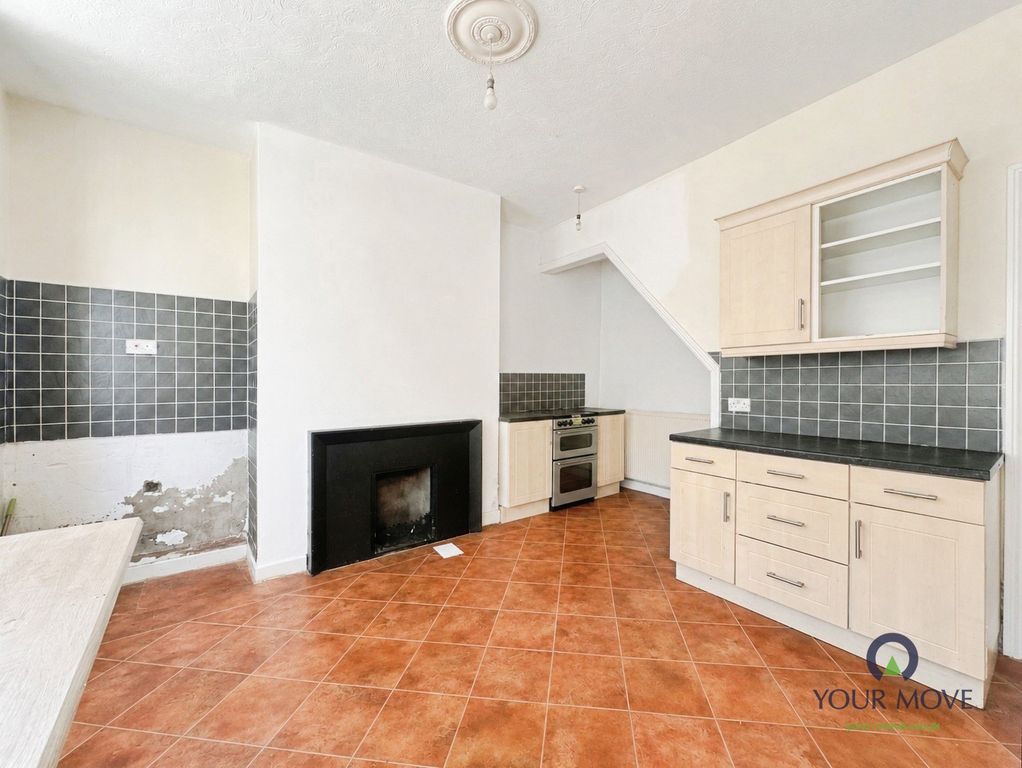 Property photo 3 of 10 Pbox-Img.Png