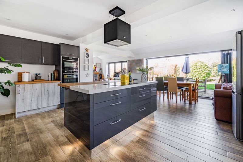 Property photo 2 of 23 Kitchen