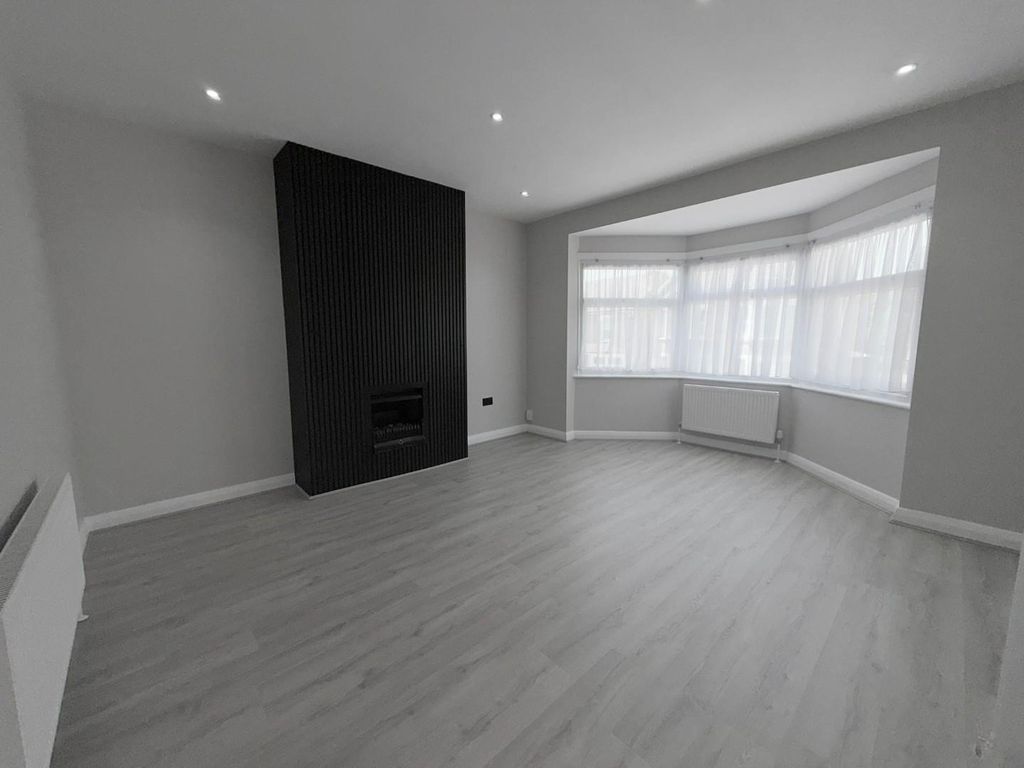 Property photo 1 of 10 01.Jpg