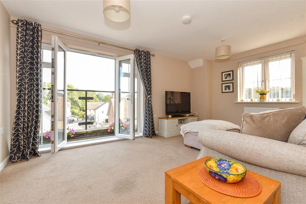 Property photo 3 of 8 Internal Lifestyle Photograph