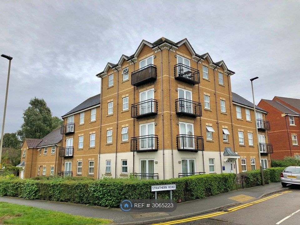 Property photo 1 of 12 Building Front View