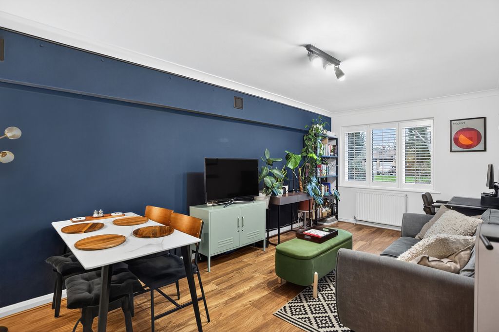 Property photo 3 of 16 Open Plan Living