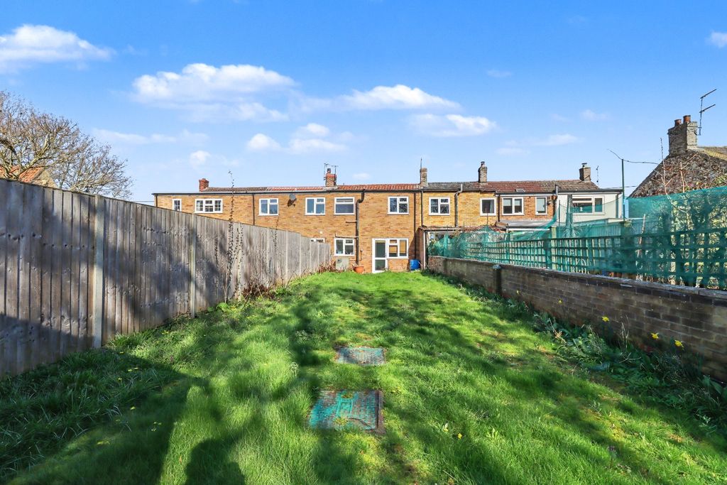 Property photo 1 of 21 4635410