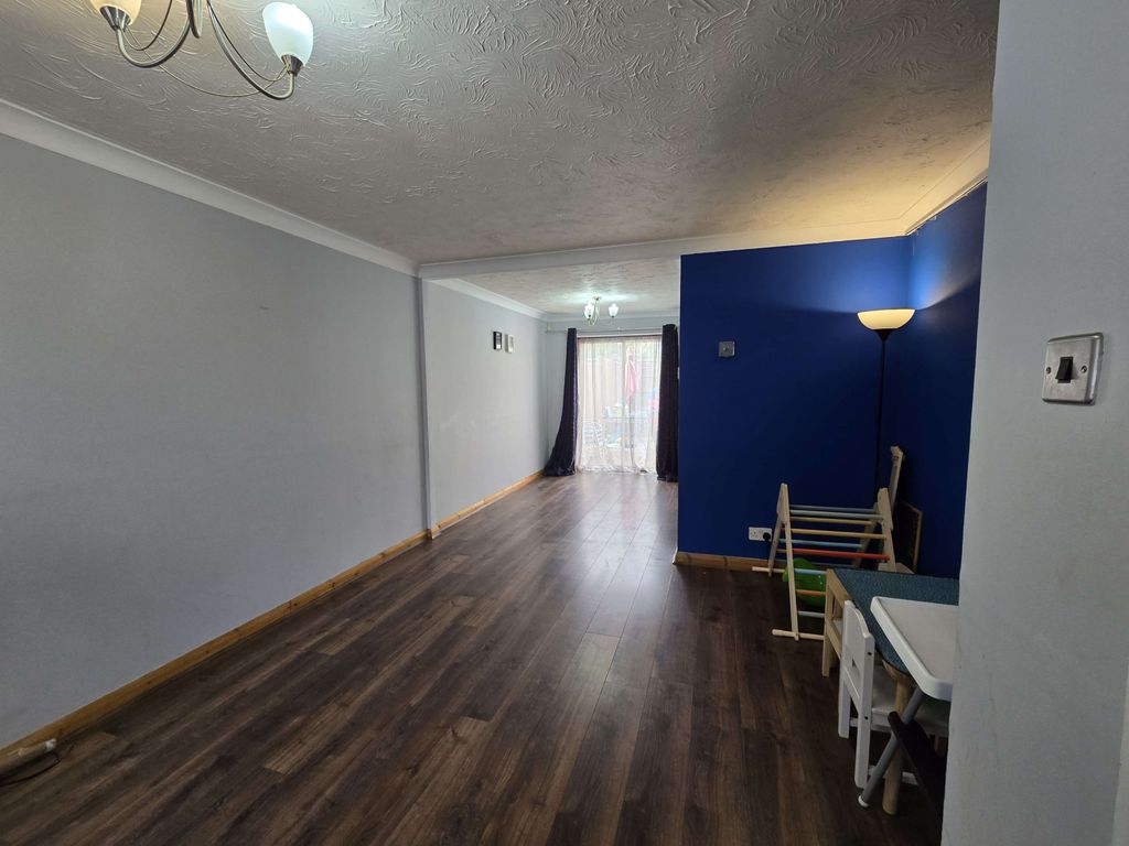 Property photo 2 of 14 Gallery
