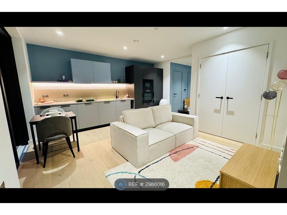 Property photo 1 of 16 Living Area