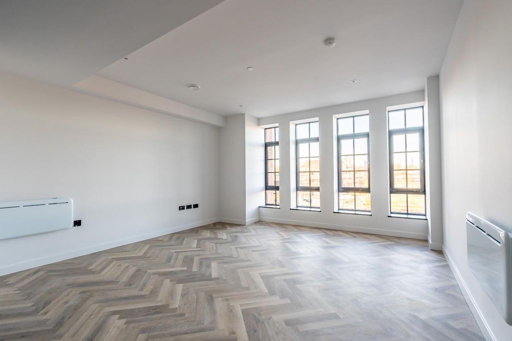 Property photo 3 of 19 Cocoa Works B101 (10 Of 13).Jpg