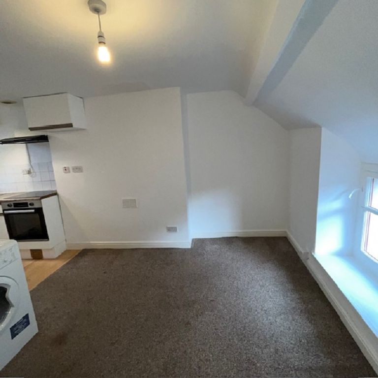 Property photo 3 of 6 Not Specified