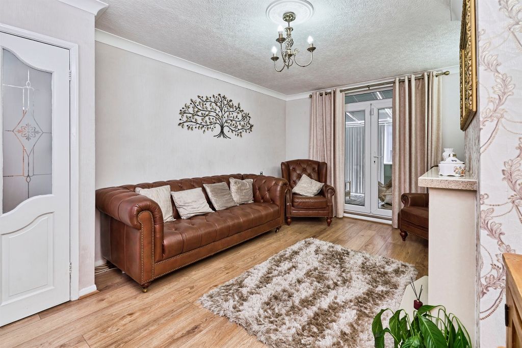 Property photo 3 of 18