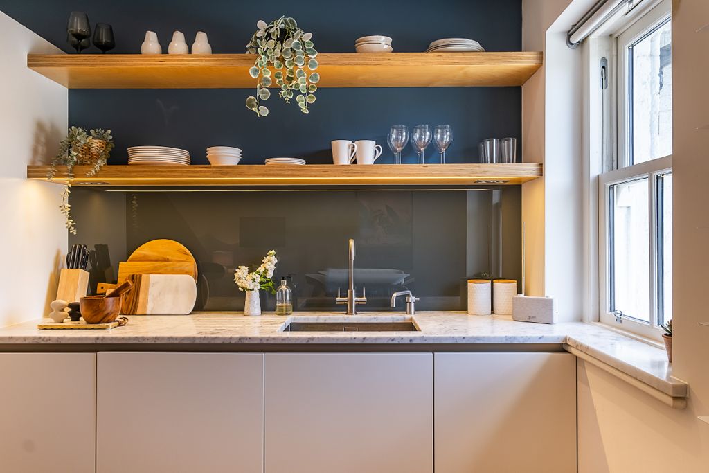 Additional image 5 of 4 bed flat for sale85 Petersham Road, Richmond TW10