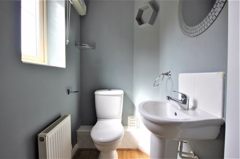 Property photo 3 of 17 Photo 31