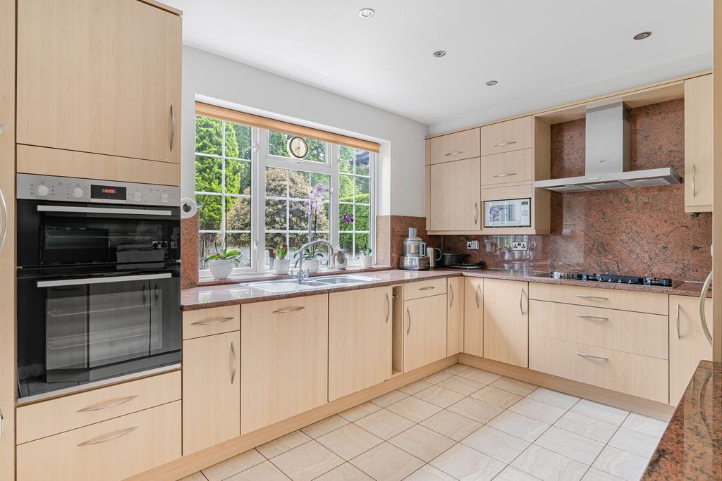 Additional image 15 of 4 bed detached house for saleHartley Down, Purley CR8