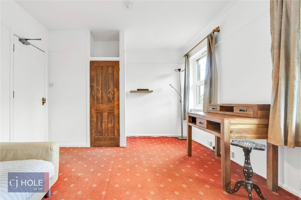 Property photo 2 of 9 Picture No. 06