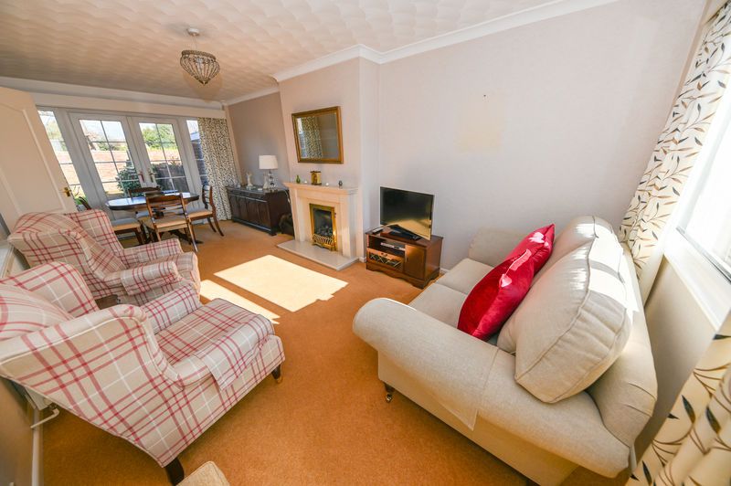 Property photo 2 of 12 Photo 4