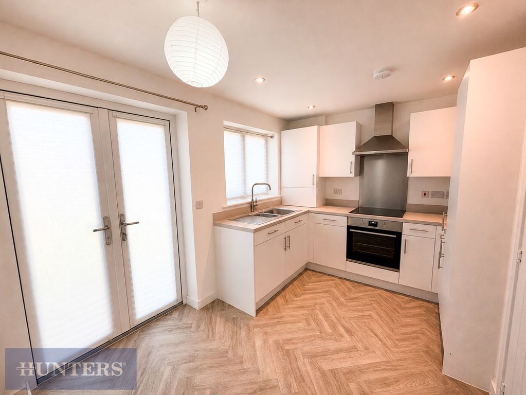 Property photo 2 of 15 Pbox-Img.Jpg