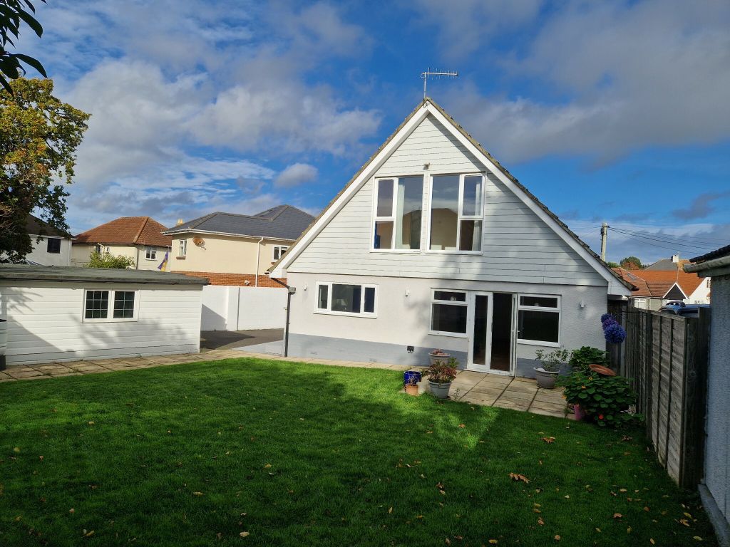 Property photo 2 of 14