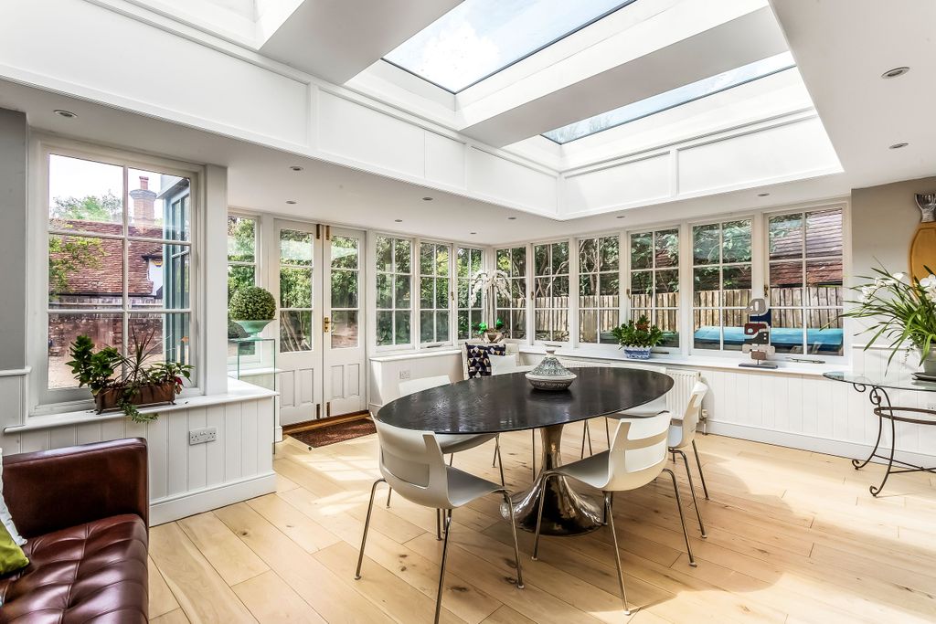 Property photo 2 of 20 13