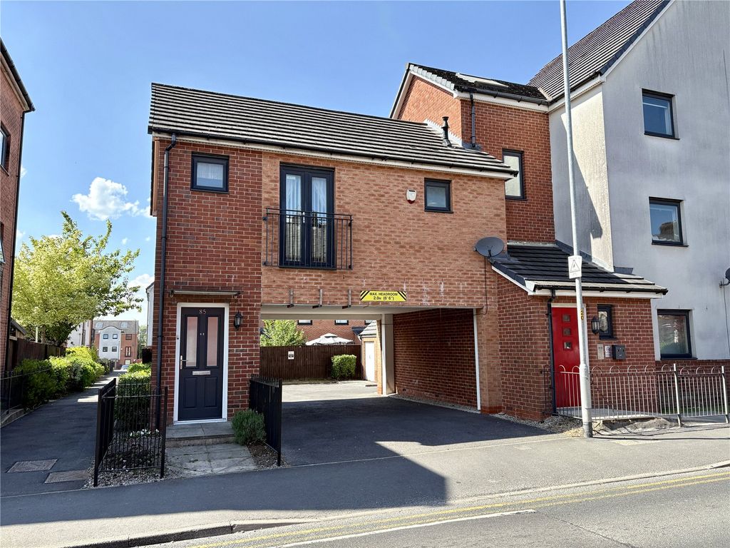 Property photo 1 of 12 Front External