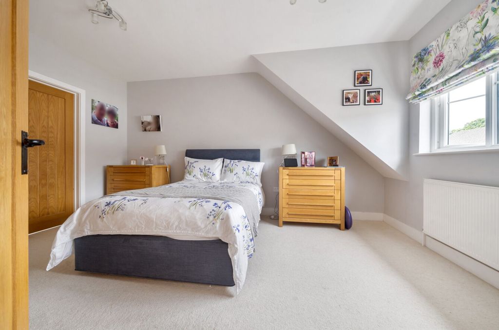 Additional image 11 of 3 bed detached house for saleSherwood Close, Liss GU33