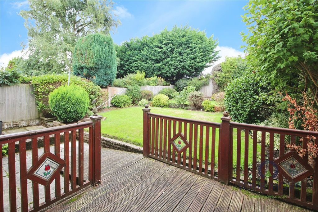 Property photo 2 of 16 Picture No. 16