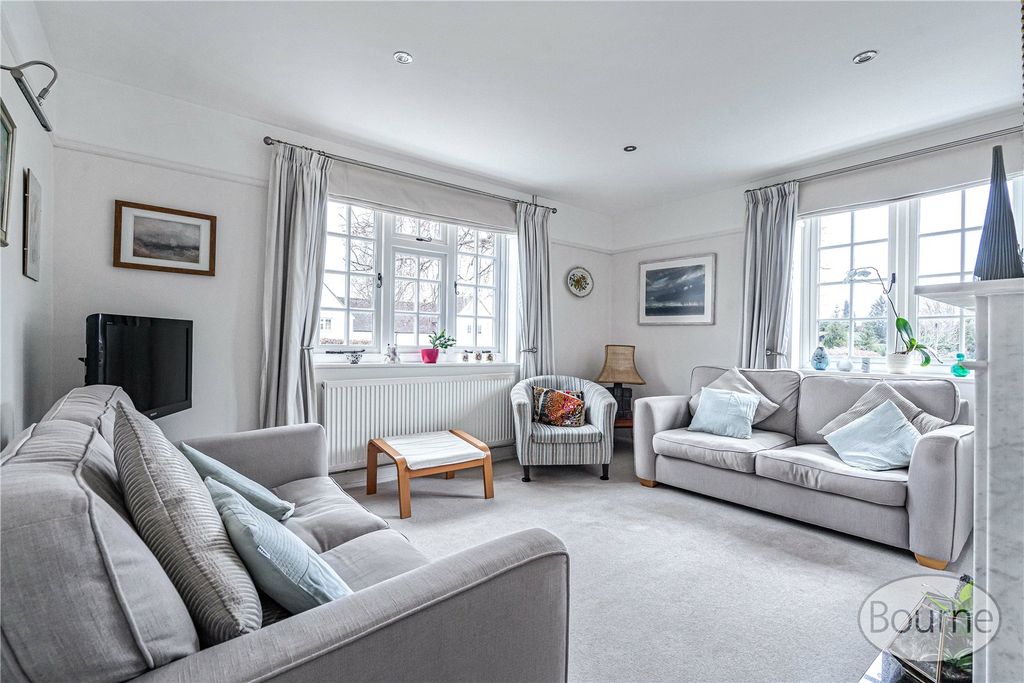 Property photo 2 of 24 Picture No. 65