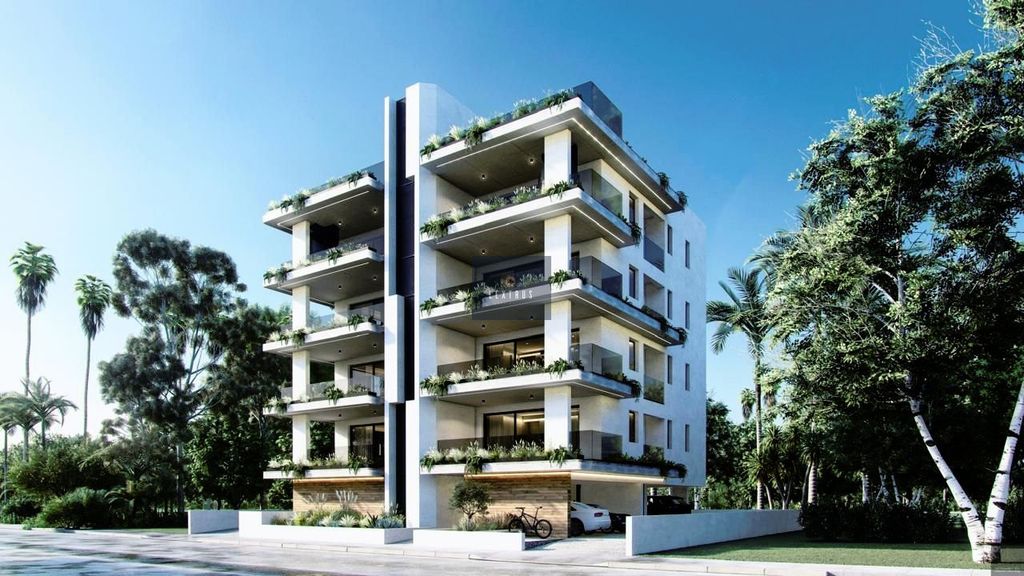 Property photo 1 of 21